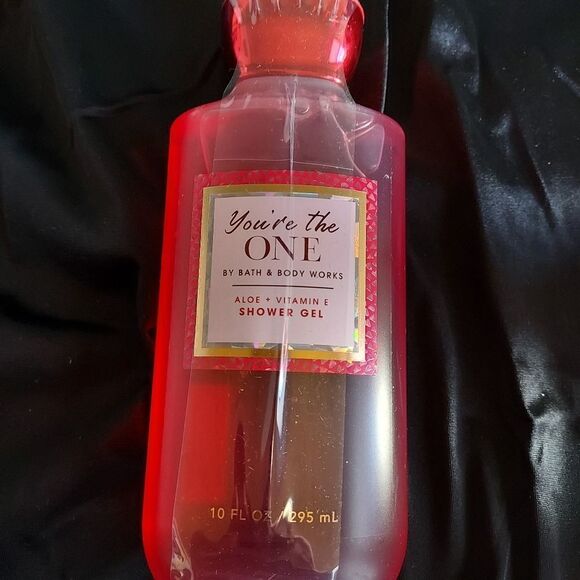 BATH AND BODY YOU'RE THE ONE - 3 PIECE - Picture 4 of 6